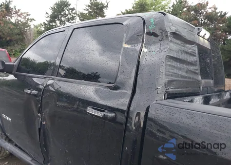 2019 Ram 2500 Laramie 4X4 6'4 Box из США, поврежденный, VIN 3C6UR5FL8KG603578